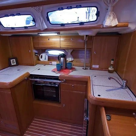 Botel Bavaria 46 Cruiser- Gracic Ii